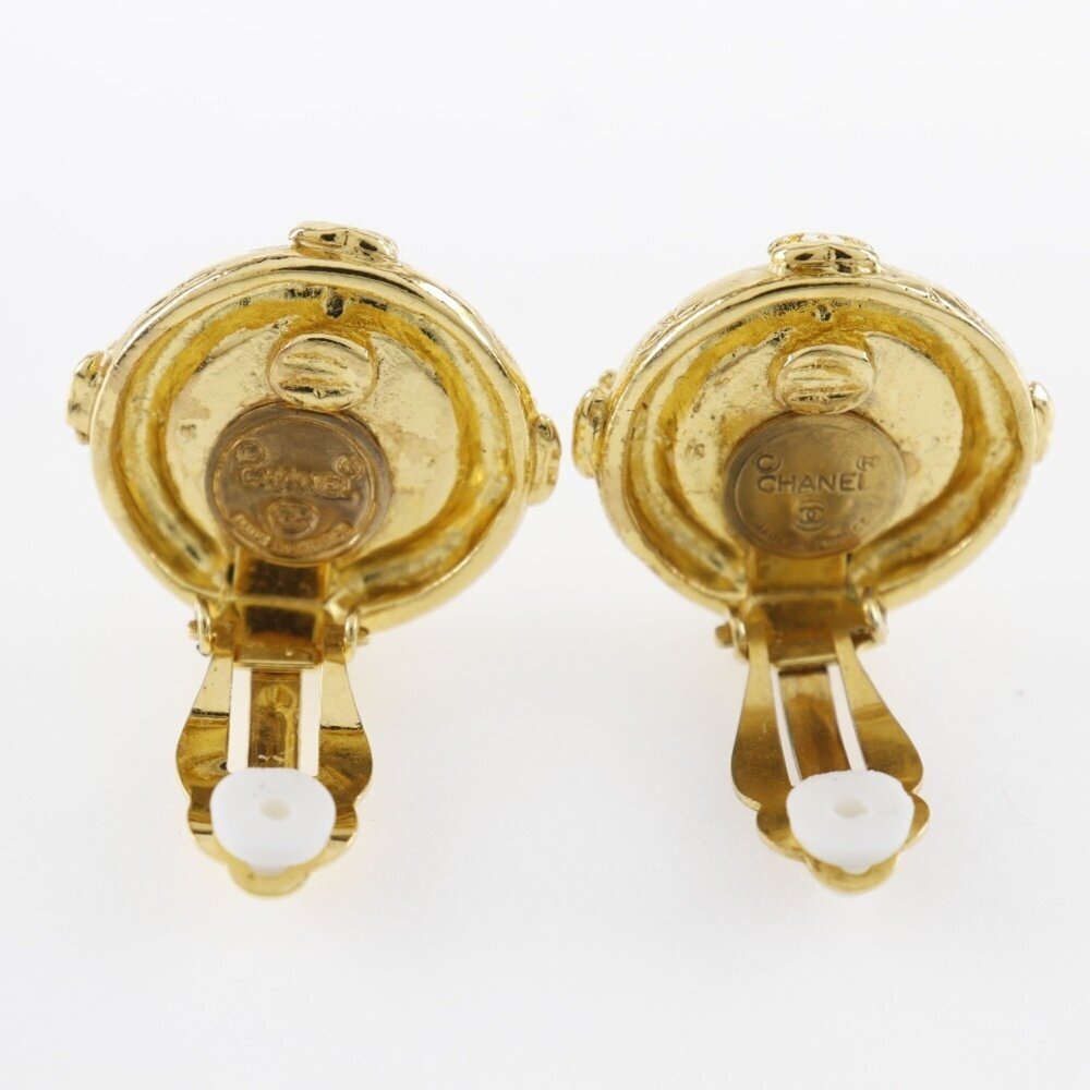 CHANEL Authentic Gold Earrings - Picture 4 of 7